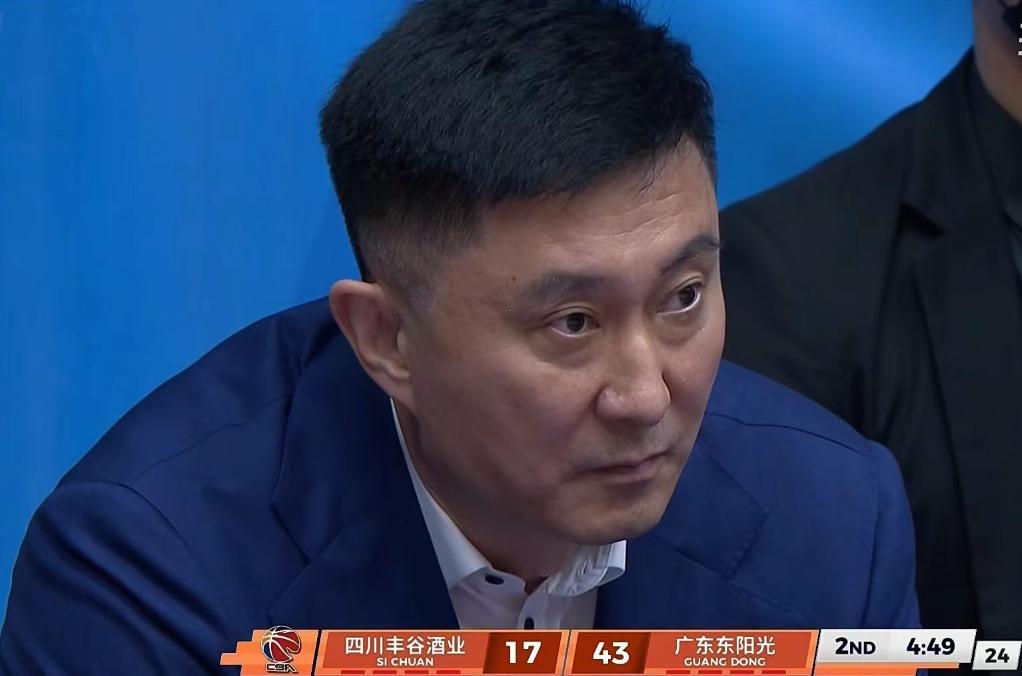 开云服务-广东男篮48分大胜，徐杰20+5完全复苏，陈家政15+4+4胡明轩缺阵